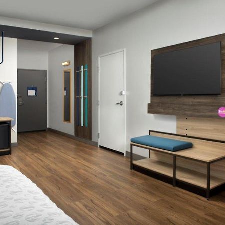 Tru By Hilton San Antonio North Hotel Екстериор снимка