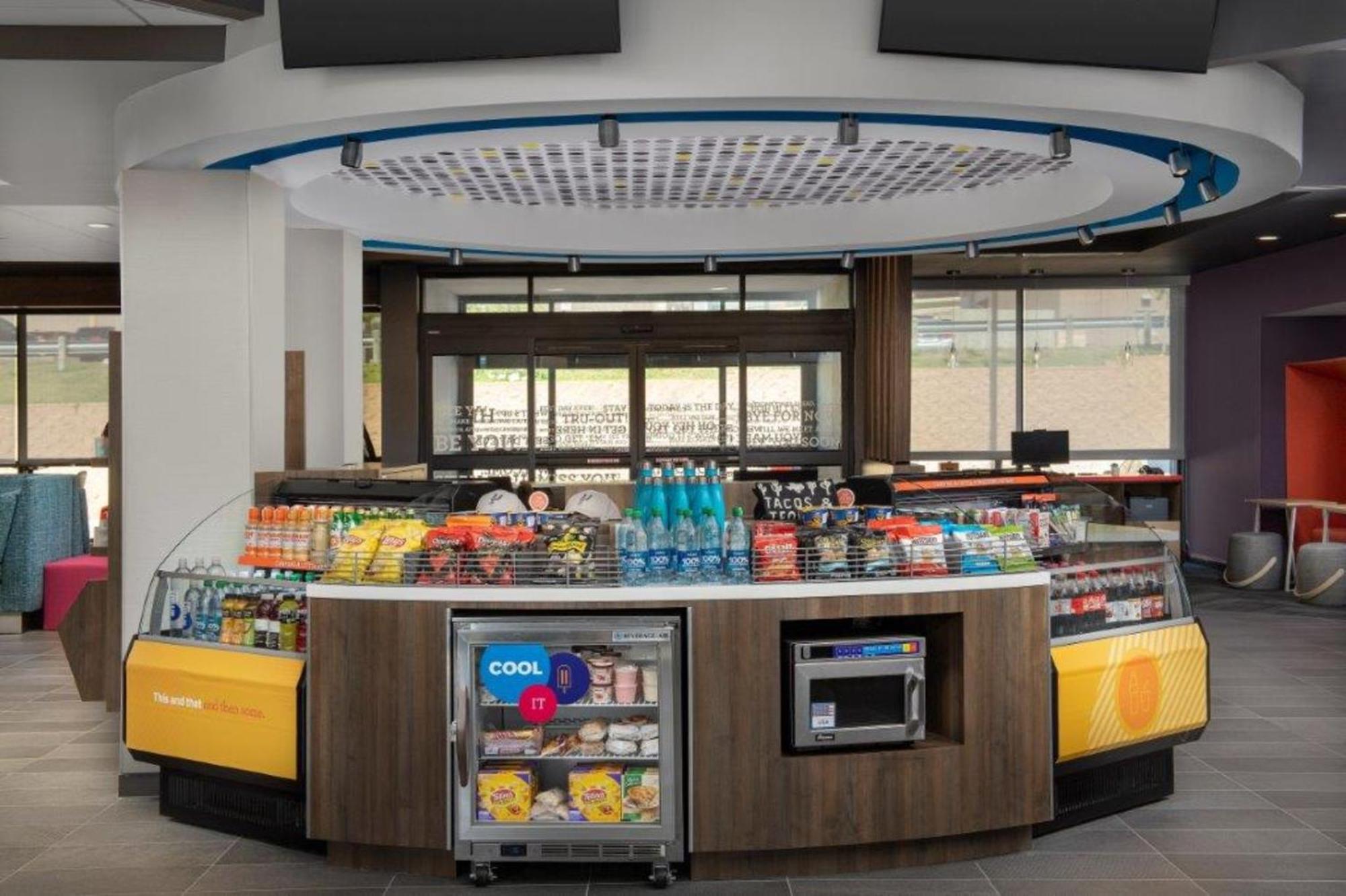Tru By Hilton San Antonio North Hotel Екстериор снимка